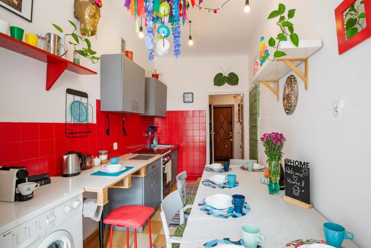 Kazimierz-Good Vibes Apartment For 7 People! Krakow Luaran gambar