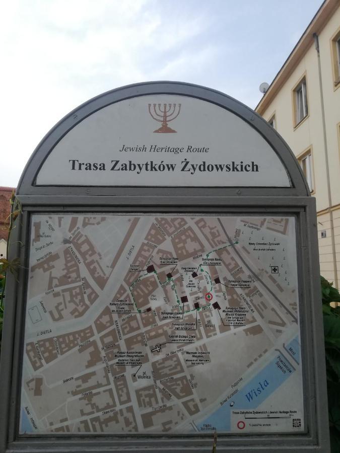 Kazimierz-Good Vibes Apartment For 7 People! Krakow Luaran gambar