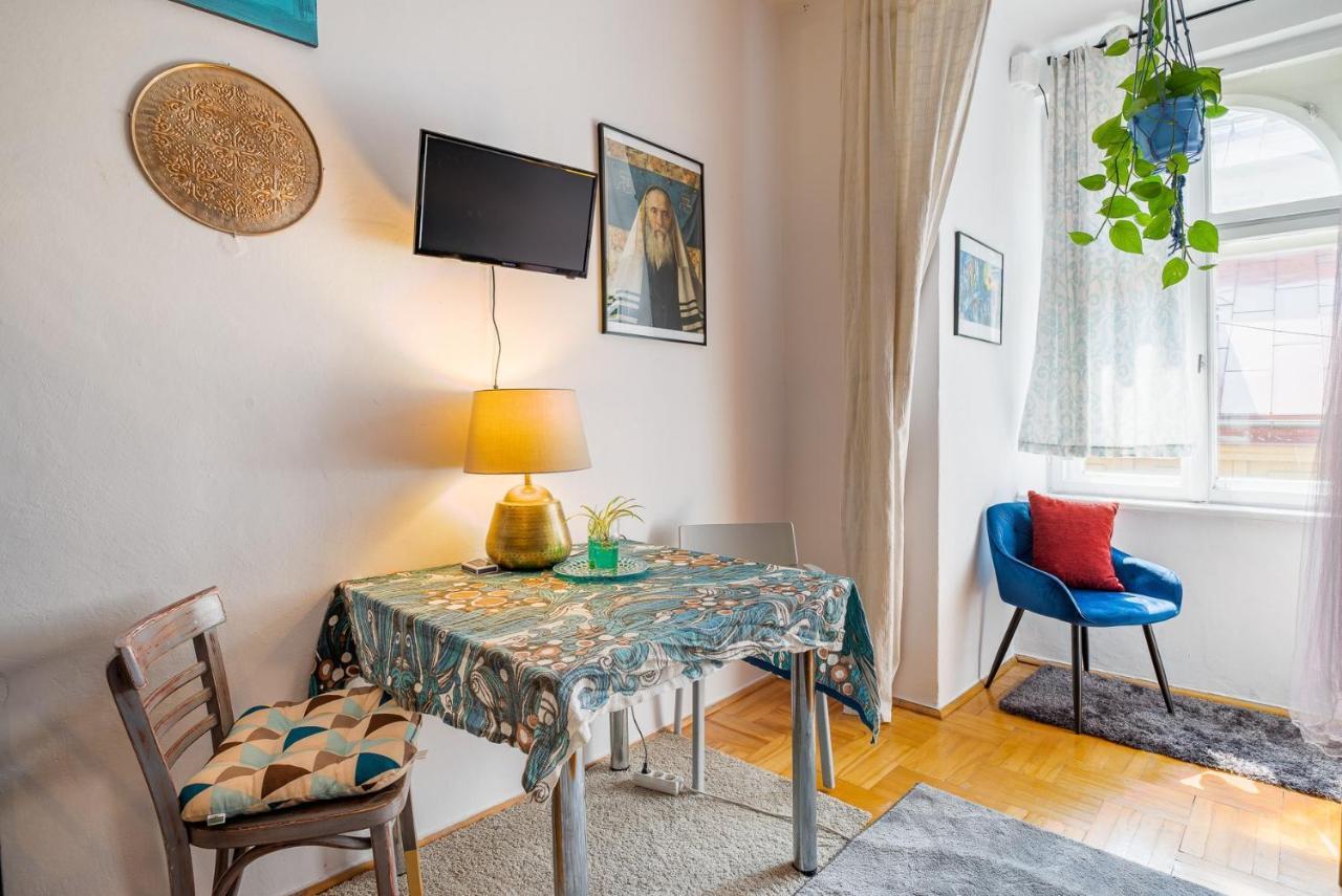 Kazimierz-Good Vibes Apartment For 7 People! Krakow Luaran gambar